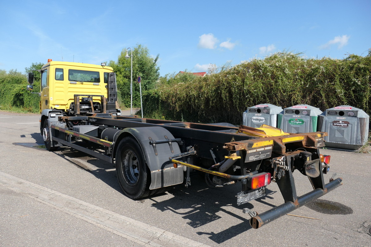 MAN TGM 18.290 LLLC Umsetzfahrzeug KLIMA AHK - Контейнеровоз/ Сменна каросерия камион: снимка 5 MAN TGM 18.290 LLLC Umsetzfahrzeug KLIMA AHK - Контейнеровоз/ Сменна каросерия камион: снимка 5