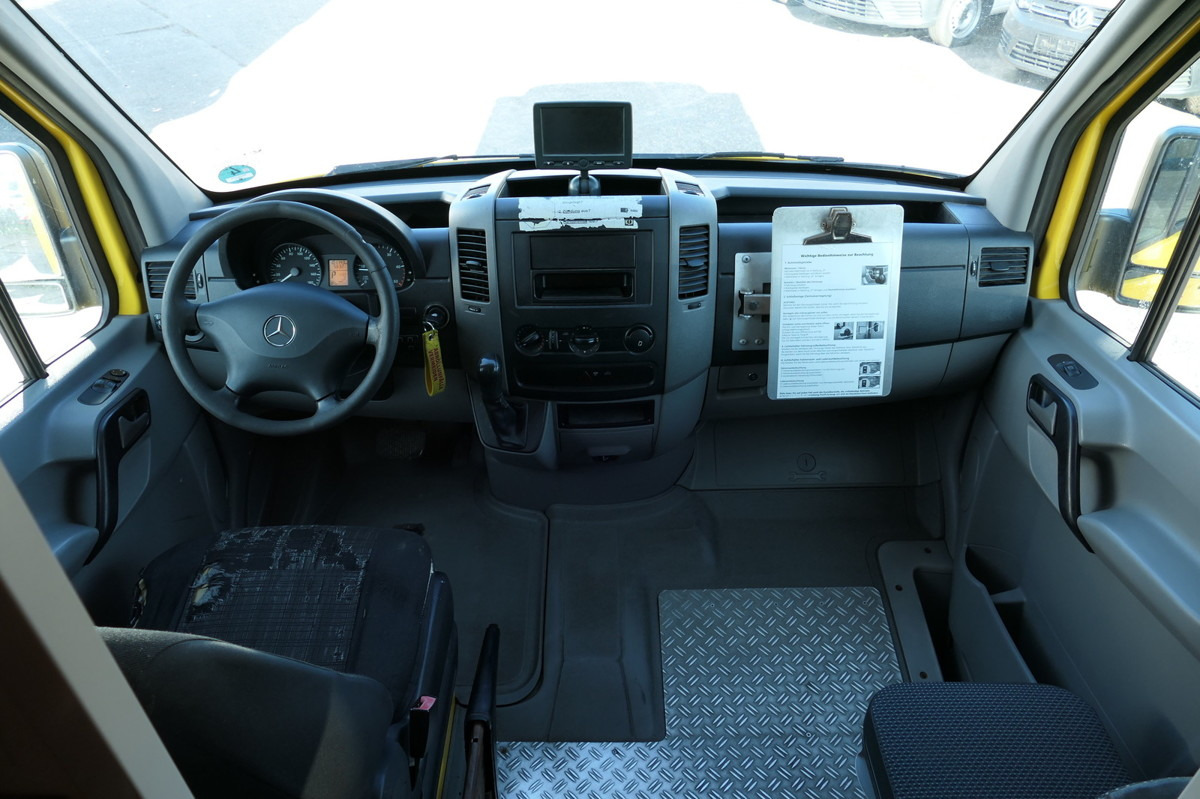 Лизинг на MERCEDES-BENZ SPRINTER 310 CDI MAXI EURO-5 CoC KOFFER REGALE K MERCEDES-BENZ SPRINTER 310 CDI MAXI EURO-5 CoC KOFFER REGALE K: снимка 8 Лизинг на MERCEDES-BENZ SPRINTER 310 CDI MAXI EURO-5 CoC KOFFER REGALE K MERCEDES-BENZ SPRINTER 310 CDI MAXI EURO-5 CoC KOFFER REGALE K: снимка 8