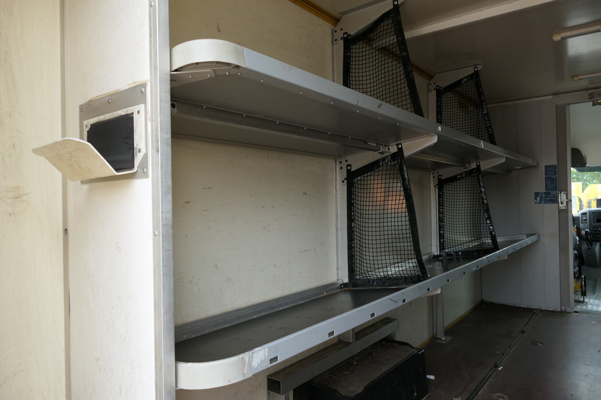 MERCEDES-BENZ SPRINTER 310 CDI MAXI EURO-5 KOFFER REGALE KAMER - Лекотоварен автомобил фургон: снимка 5 MERCEDES-BENZ SPRINTER 310 CDI MAXI EURO-5 KOFFER REGALE KAMER - Лекотоварен автомобил фургон: снимка 5