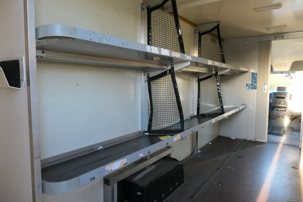 MERCEDES-BENZ SPRINTER 310 CDI MAXI EURO-5 KOFFER REGALE KAMER - Лекотоварен автомобил фургон: снимка 5 MERCEDES-BENZ SPRINTER 310 CDI MAXI EURO-5 KOFFER REGALE KAMER - Лекотоварен автомобил фургон: снимка 5