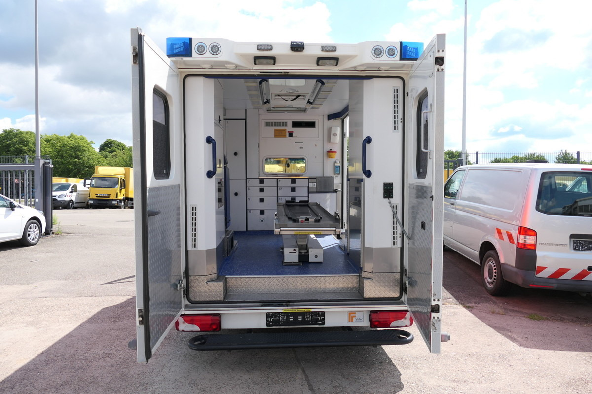 MERCEDES-BENZ Sprinter 519 CDI Klima Krankenwagen Fahrtec Aufb - Линейка: снимка 5 MERCEDES-BENZ Sprinter 519 CDI Klima Krankenwagen Fahrtec Aufb - Линейка: снимка 5