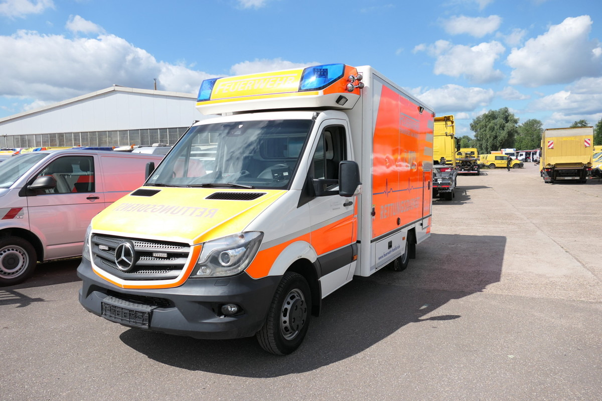 MERCEDES-BENZ Sprinter 519 CDI Klima Krankenwagen Fahrtec Aufb - Линейка: снимка 2 MERCEDES-BENZ Sprinter 519 CDI Klima Krankenwagen Fahrtec Aufb - Линейка: снимка 2