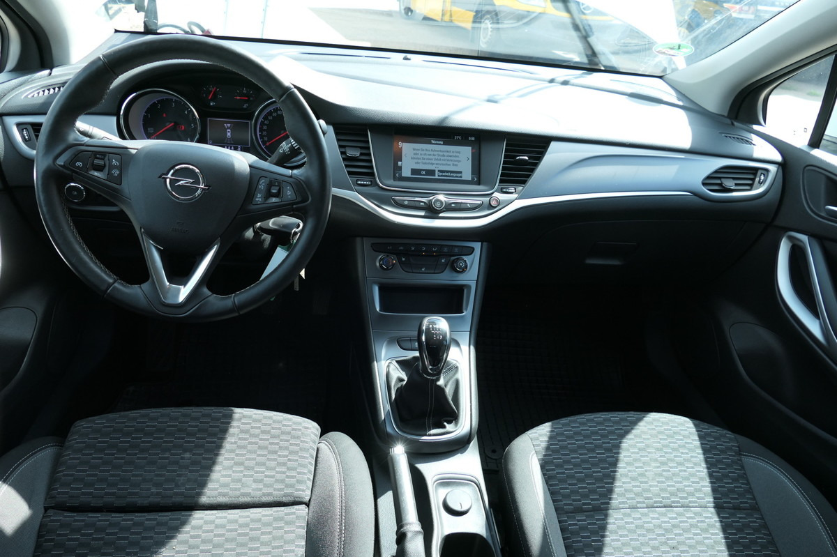 Лек автомобил OPEL Astra Sports Tourer 1.5 CDTI KLIMA: снимка 10