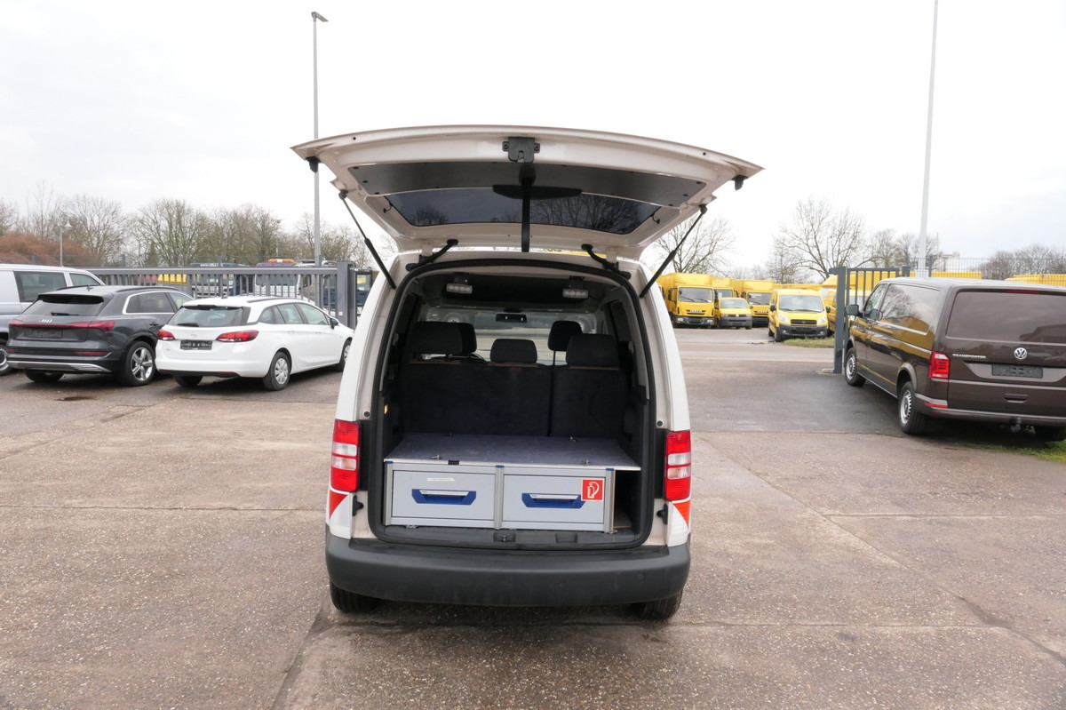 Малък ван VW Caddy 1,6 TDI Typ 2K Automatik Klima Sortimo Wer: снимка 1