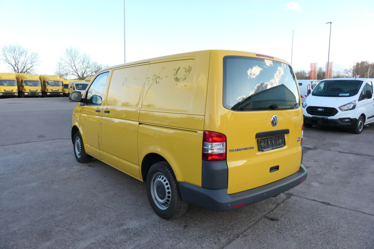 VW T5 Transporter 1.9 TDI PARKTRONIK 2xSCHIEBETÜR - Малък ван: снимка 4 VW T5 Transporter 1.9 TDI PARKTRONIK 2xSCHIEBETÜR - Малък ван: снимка 4