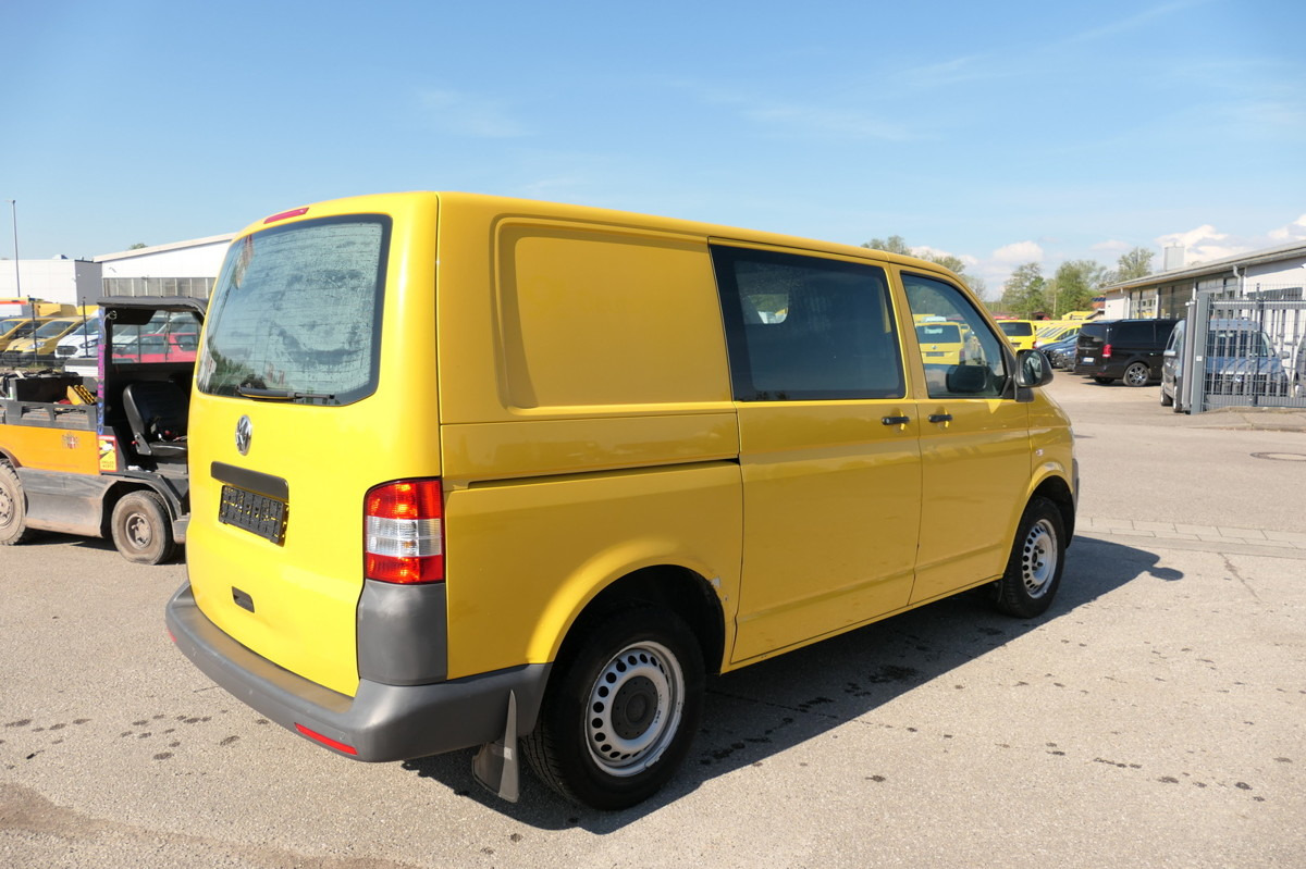 VW T5 Transporter 2.0 TDI 2xSCHIEBETÜR PARKTRONIK E - Малък ван: снимка 4 VW T5 Transporter 2.0 TDI 2xSCHIEBETÜR PARKTRONIK E - Малък ван: снимка 4