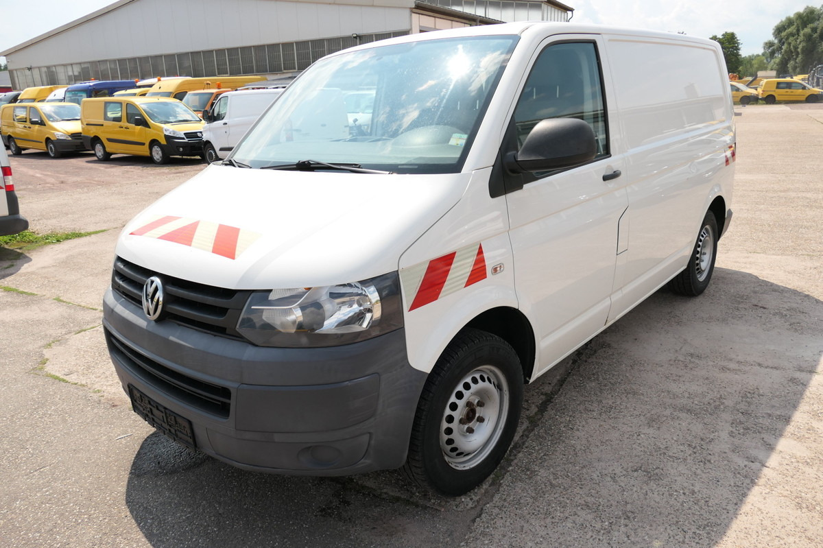VW T5 Transporter 2.0 TDI 4Motion 3Sitzer AHK KLIMA - Малък ван: снимка 3 VW T5 Transporter 2.0 TDI 4Motion 3Sitzer AHK KLIMA - Малък ван: снимка 3