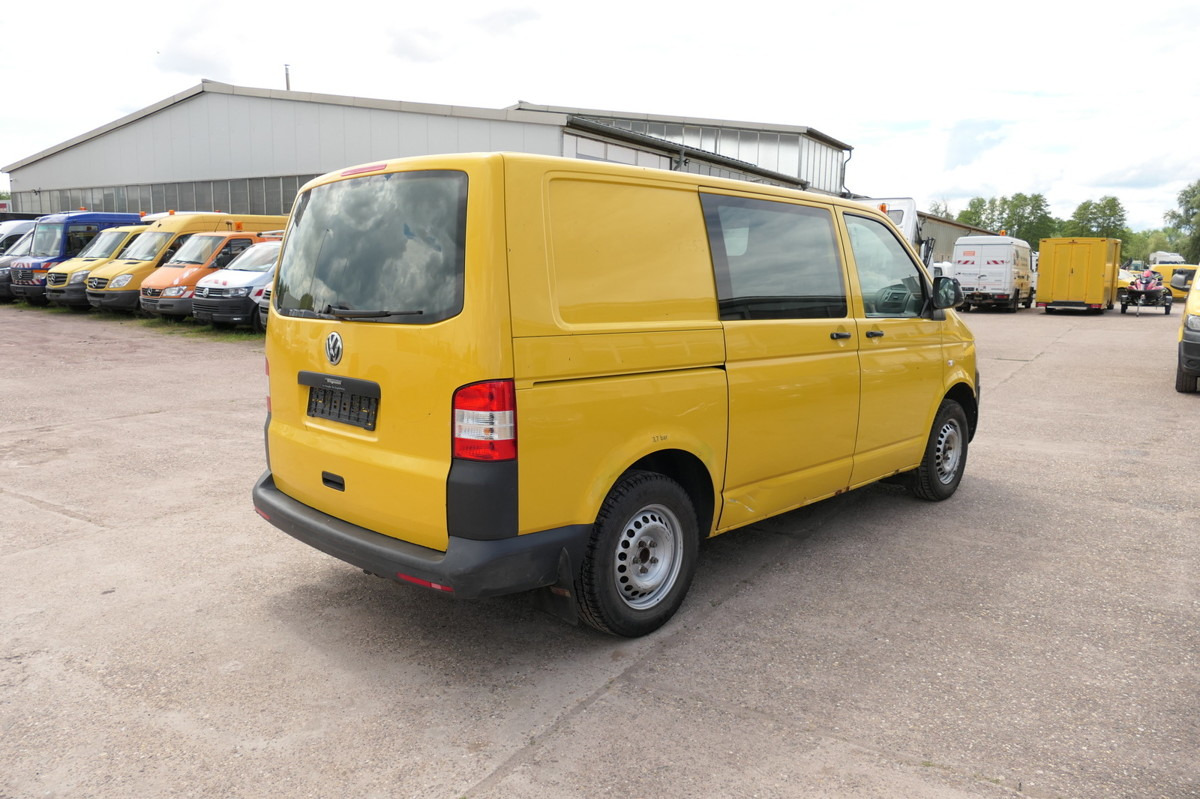 VW T5 Transporter 2.0 TDI COC - Малък ван: снимка 4 VW T5 Transporter 2.0 TDI COC - Малък ван: снимка 4