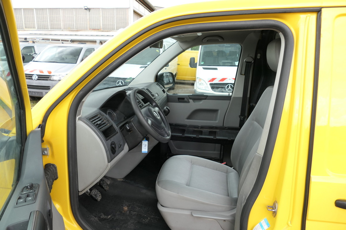 Малък ван VW T5 Transporter 2.0 TDI COC: снимка 9 Малък ван VW T5 Transporter 2.0 TDI COC: снимка 9