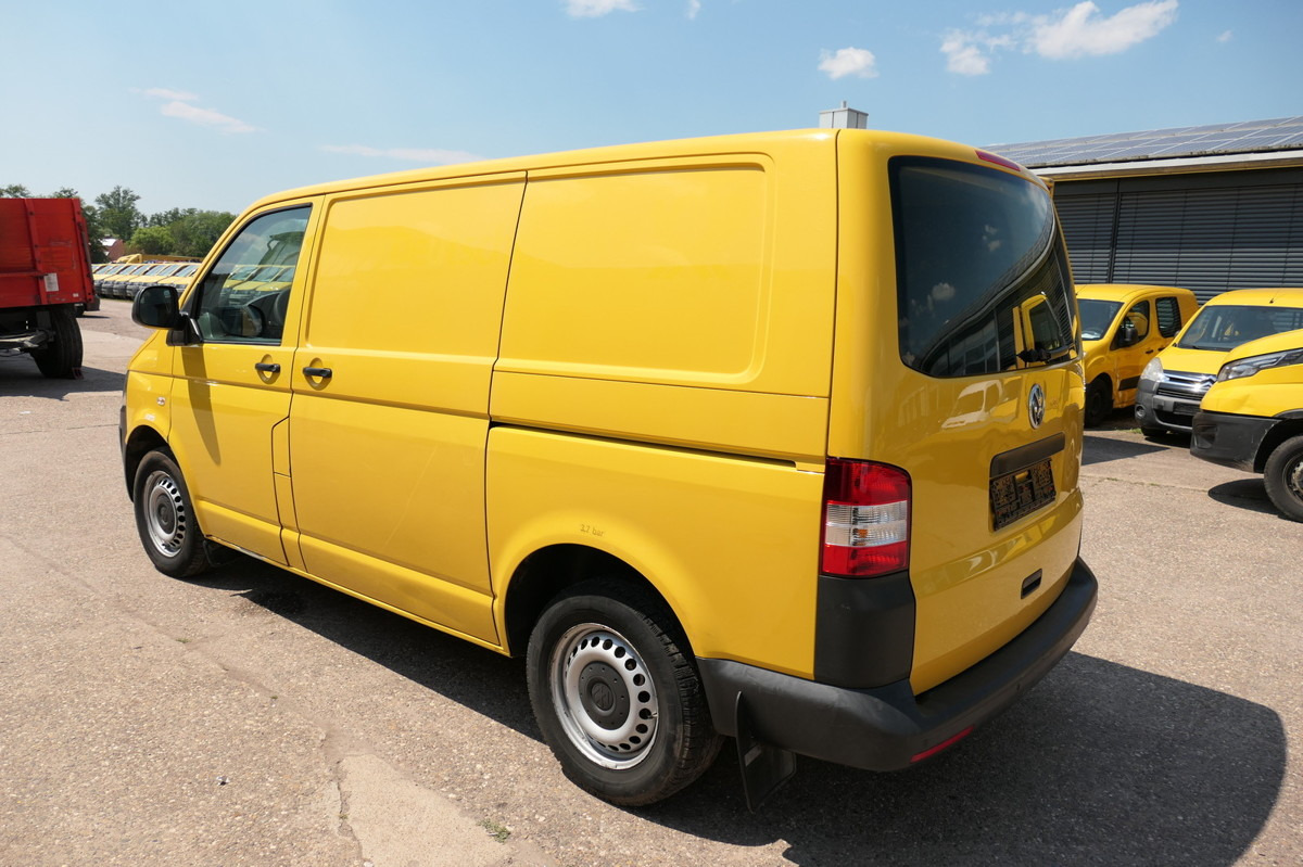 VW T5 Transporter 2.0 TDI EURO-5 CoC 2xSCHIEBETÜR P - Малък ван: снимка 5 VW T5 Transporter 2.0 TDI EURO-5 CoC 2xSCHIEBETÜR P - Малък ван: снимка 5