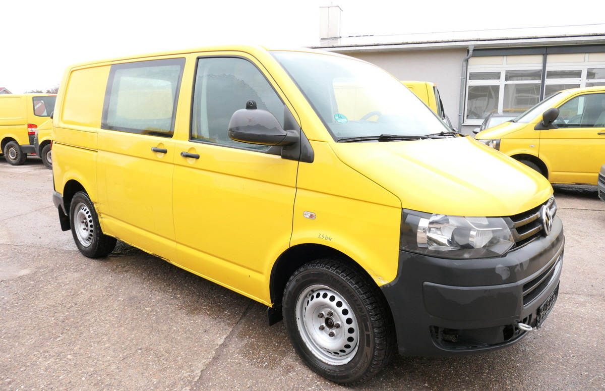 VW T5 Transporter 2.0 TDI EURO-5 CoC 2xSCHIEBETÜR P - Малък ван: снимка 3 VW T5 Transporter 2.0 TDI EURO-5 CoC 2xSCHIEBETÜR P - Малък ван: снимка 3