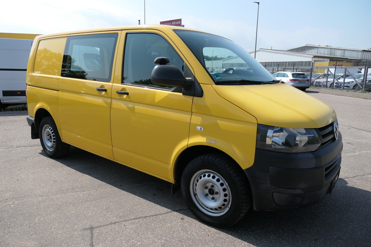 VW T5 Transporter 2.0 TDI EURO-5 CoC 2xSCHIEBETÜR P - Малък ван: снимка 2 VW T5 Transporter 2.0 TDI EURO-5 CoC 2xSCHIEBETÜR P - Малък ван: снимка 2