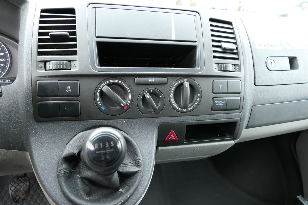 Малък ван VW T5 Transporter 2.0 TDI EURO-5 CoC 2xSCHIEBETÜR P: снимка 11