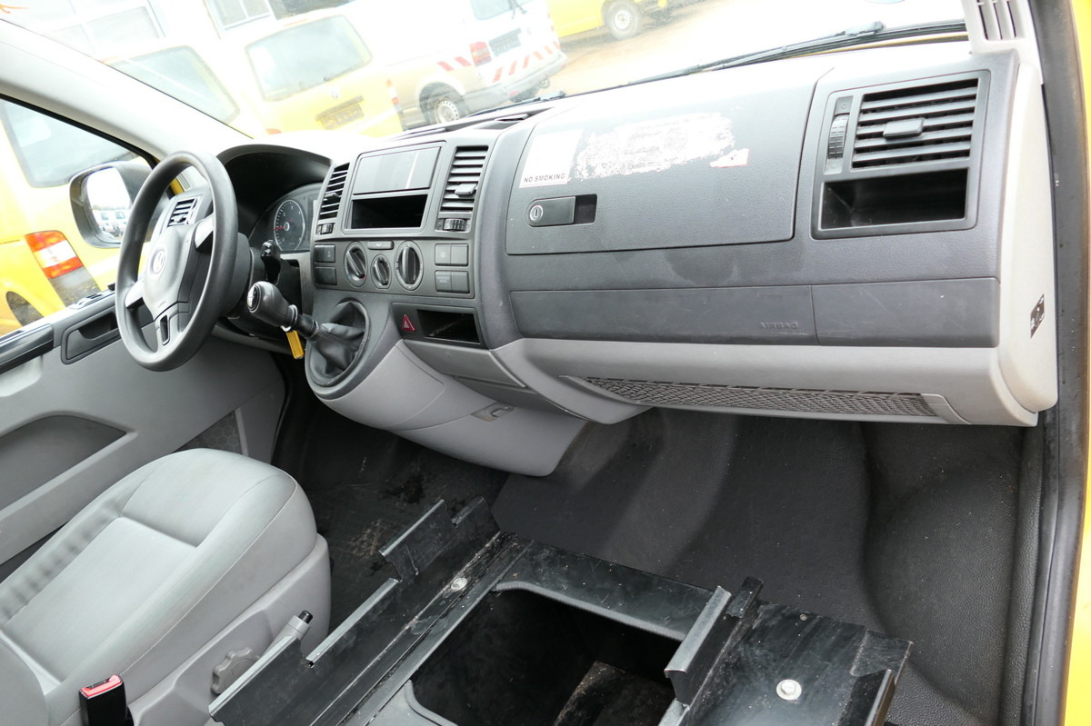 Малък ван VW T5 Transporter 2.0 TDI EURO-5 CoC 2xSCHIEBETÜR P: снимка 8