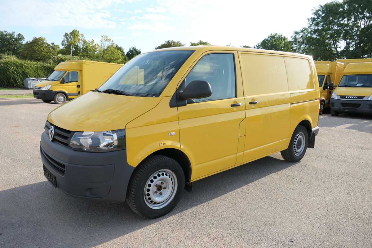 VW T5 Transporter 2.0 TDI PARKTRONIK 2xSCHIEBETÜR - Малък ван: снимка 3 VW T5 Transporter 2.0 TDI PARKTRONIK 2xSCHIEBETÜR - Малък ван: снимка 3