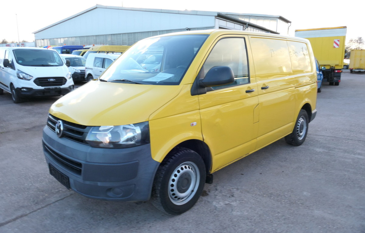 VW T5 Transporter 2.0 TDI PARKTRONIK 2xSCHIEBETÜR - Малък ван: снимка 2 VW T5 Transporter 2.0 TDI PARKTRONIK 2xSCHIEBETÜR - Малък ван: снимка 2