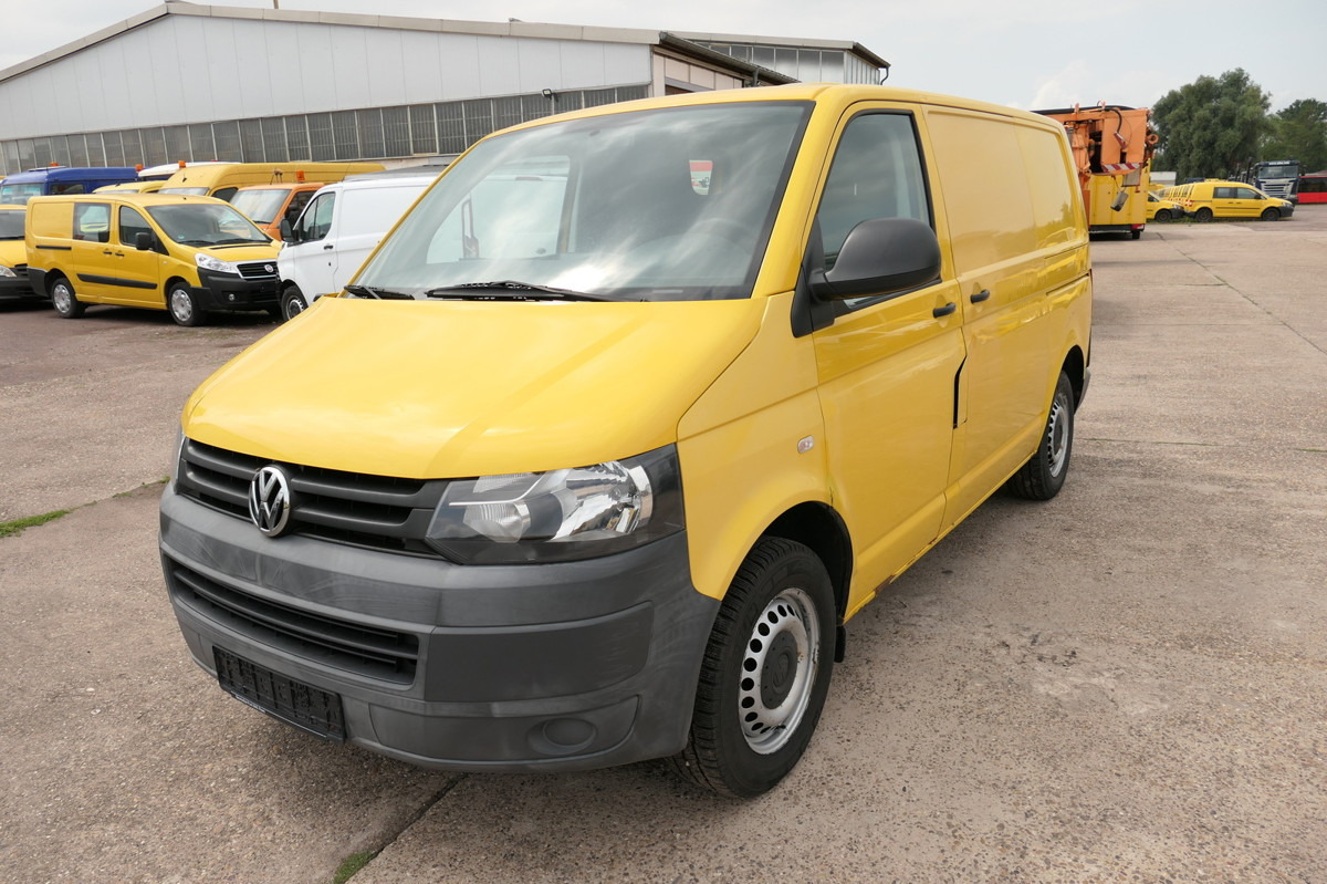 VW T5 Transporter 2.0 TDI PARKTRONIK EURO-5 2xSCHIE - Малък ван: снимка 3 VW T5 Transporter 2.0 TDI PARKTRONIK EURO-5 2xSCHIE - Малък ван: снимка 3