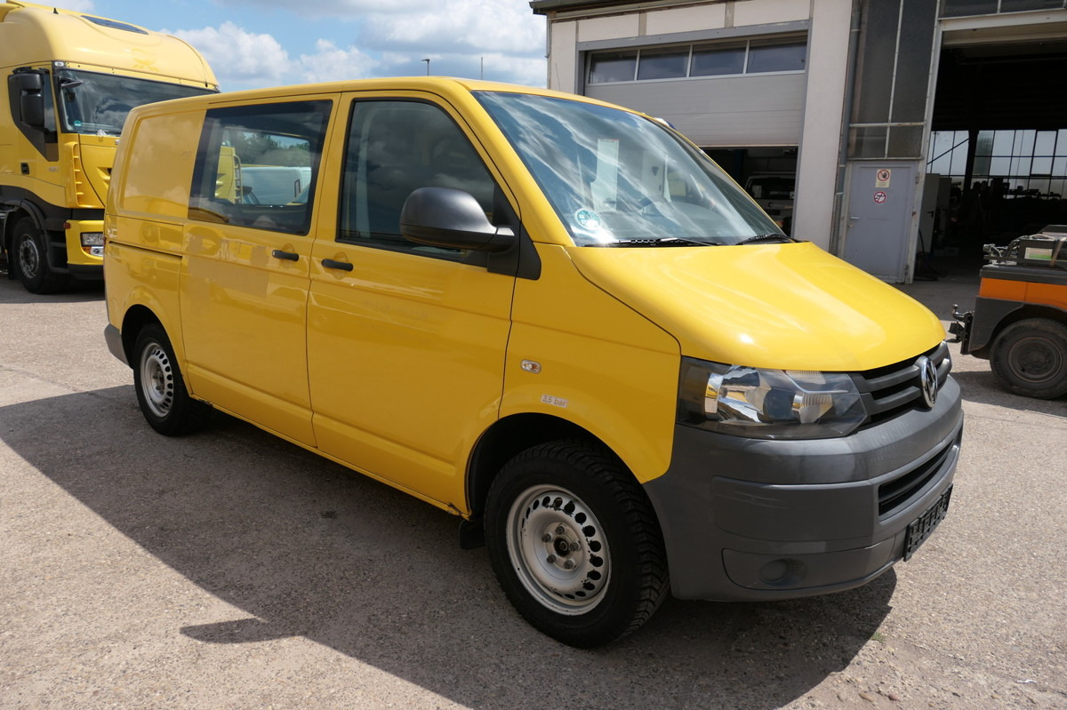 VW T5 Transporter 2.0 TDI PARKTRONIK EURO-5 2xSCHIE - Малък ван: снимка 2 VW T5 Transporter 2.0 TDI PARKTRONIK EURO-5 2xSCHIE - Малък ван: снимка 2