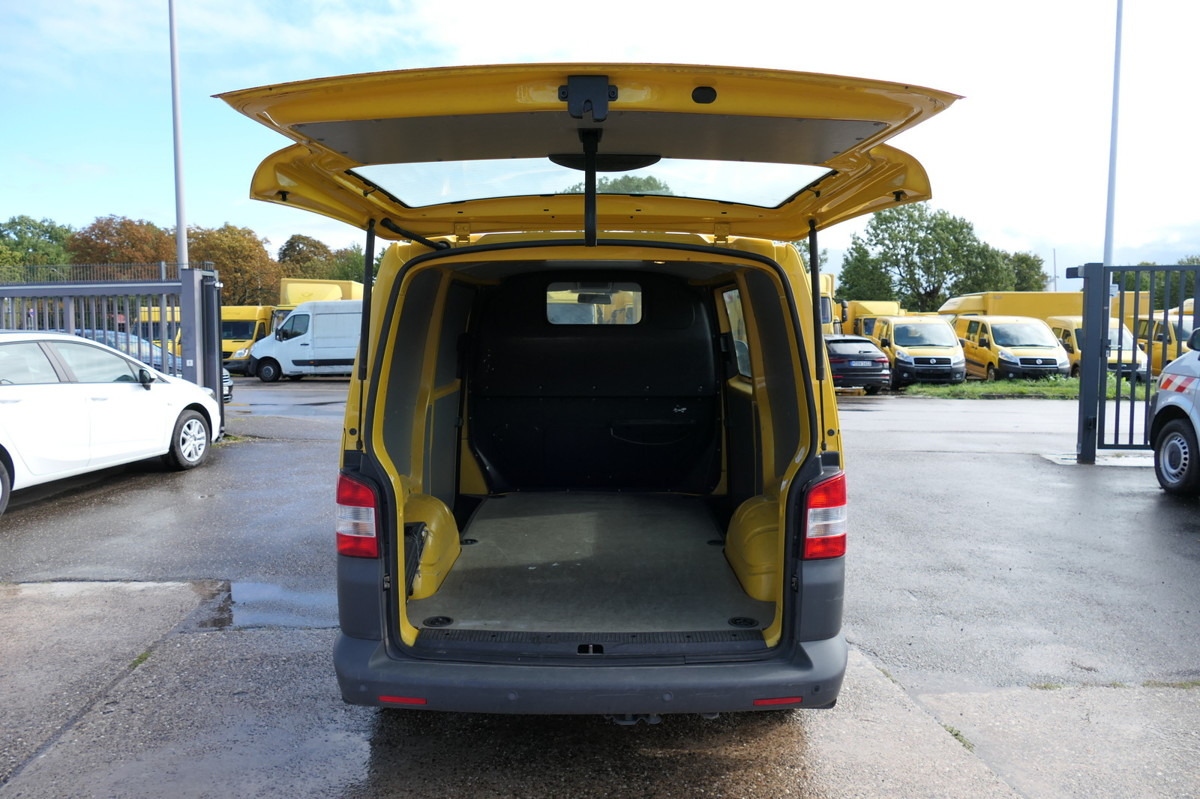 VW T5 Transporter 2.0 TDI PARKTRONIK EURO-5 2xSCHIE - Малък ван: снимка 5 VW T5 Transporter 2.0 TDI PARKTRONIK EURO-5 2xSCHIE - Малък ван: снимка 5