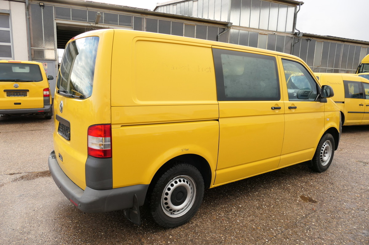VW T5 Transporter 2.0 TDI PARKTRONIK EURO-5 2xSCHIE - Малък ван: снимка 4 VW T5 Transporter 2.0 TDI PARKTRONIK EURO-5 2xSCHIE - Малък ван: снимка 4