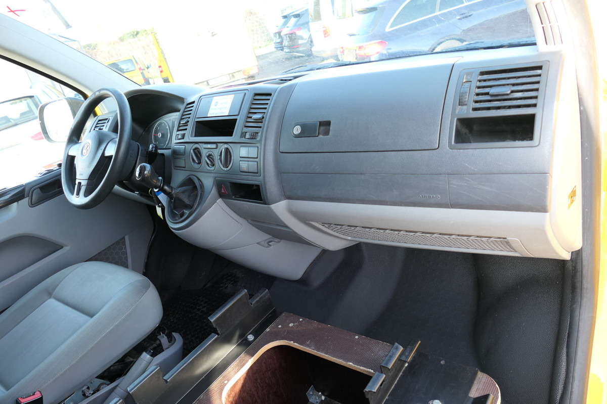 Малък ван VW T5 Transporter 2.0 TDI PARKTRONIK EURO-5 2xSCHIE: снимка 8 Малък ван VW T5 Transporter 2.0 TDI PARKTRONIK EURO-5 2xSCHIE: снимка 8