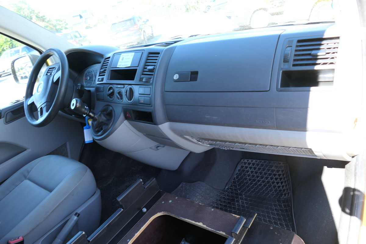 Малък ван VW T5 Transporter 2.0 TDI PARKTRONIK EURO-5 2xSCHIE: снимка 11