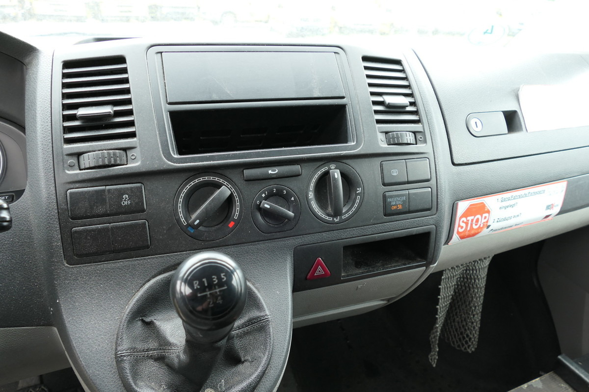 Лизинг на VW T5 Transporter 2.0 TDI PARKTRONIK EURO-5 2xSCHIE VW T5 Transporter 2.0 TDI PARKTRONIK EURO-5 2xSCHIE: снимка 10