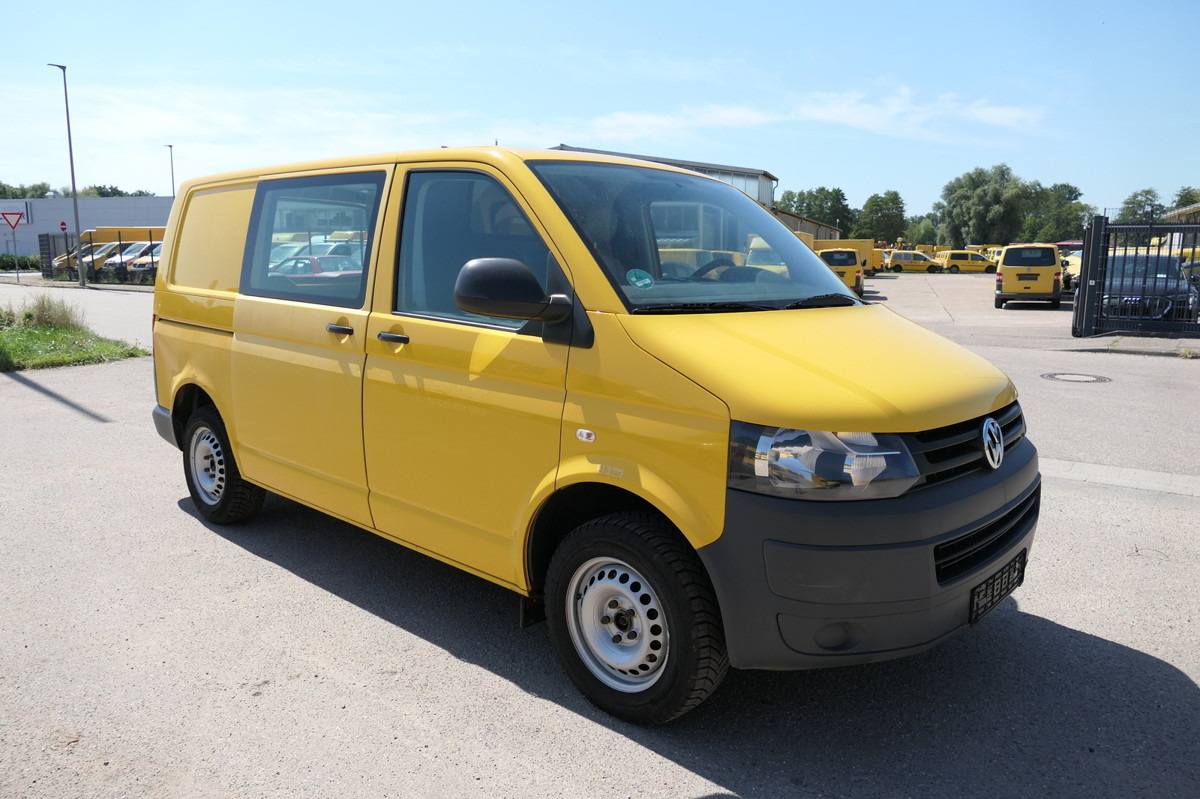 VW T5 Transporter 2.0 TDI PARKTRONIK EURO-5 2xSCHIE - Малък ван: снимка 3 VW T5 Transporter 2.0 TDI PARKTRONIK EURO-5 2xSCHIE - Малък ван: снимка 3