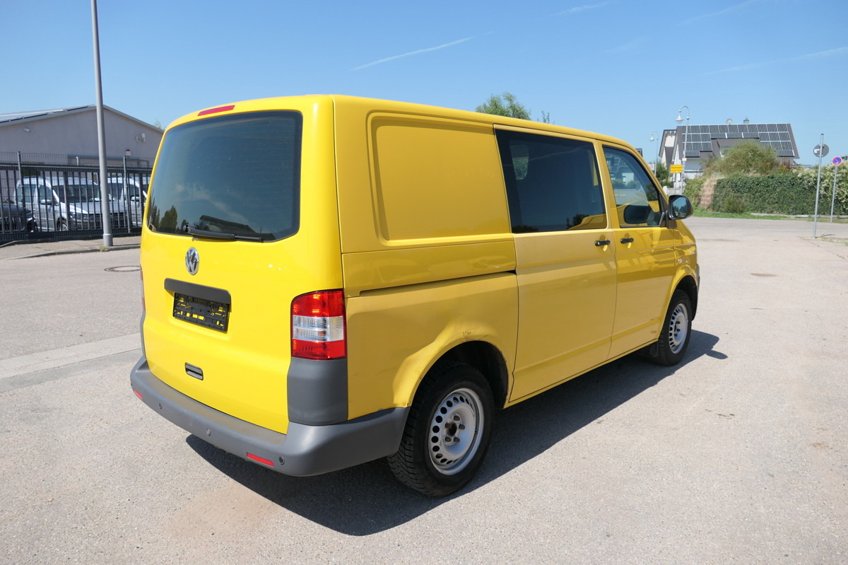 VW T5 Transporter 2.0 TDI PARKTRONIK EURO-5 2xSCHIE - Малък ван: снимка 4 VW T5 Transporter 2.0 TDI PARKTRONIK EURO-5 2xSCHIE - Малък ван: снимка 4