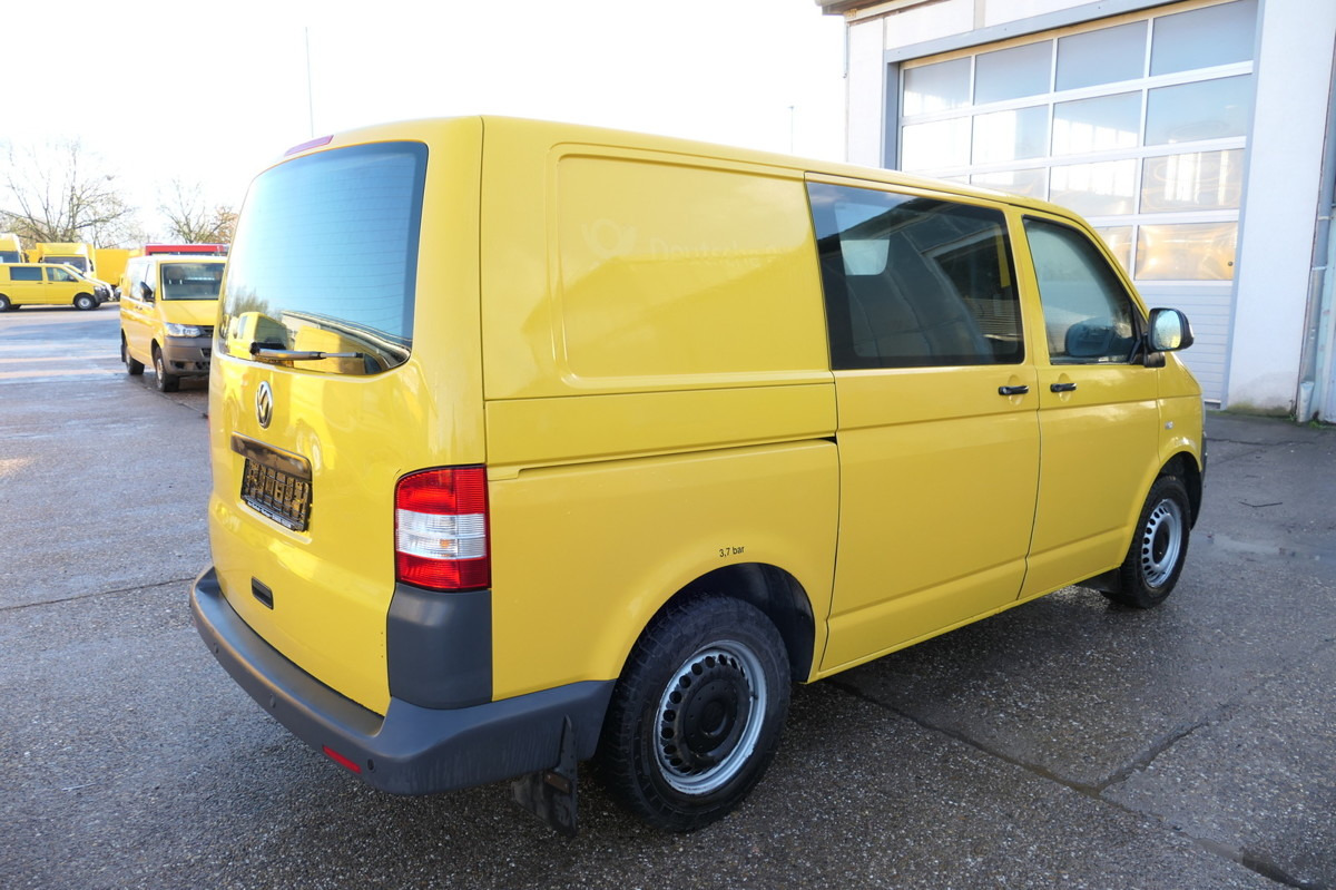 VW T5 Transporter 2.0 TDI PARKTRONIK EURO-5 2xSCHIE - Малък ван: снимка 4 VW T5 Transporter 2.0 TDI PARKTRONIK EURO-5 2xSCHIE - Малък ван: снимка 4