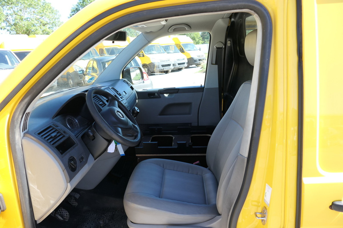 Малък ван VW T5 Transporter 2.0 TDI PARKTRONIK EURO-5 2xSCHIE: снимка 10