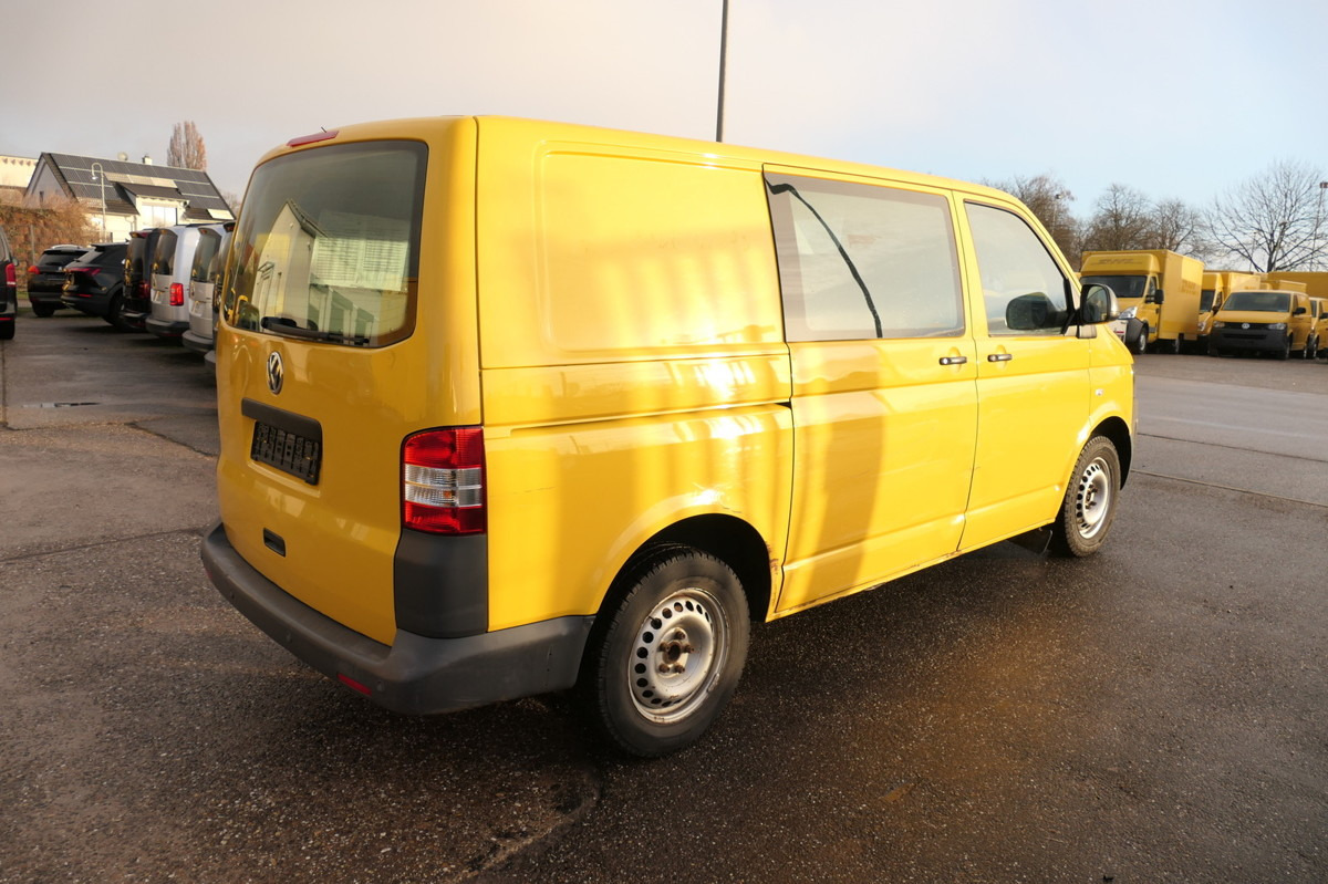 VW T5 Transporter 2.0 TDI PARKTRONIK EURO-5 2xSCHIE - Малък ван: снимка 4 VW T5 Transporter 2.0 TDI PARKTRONIK EURO-5 2xSCHIE - Малък ван: снимка 4