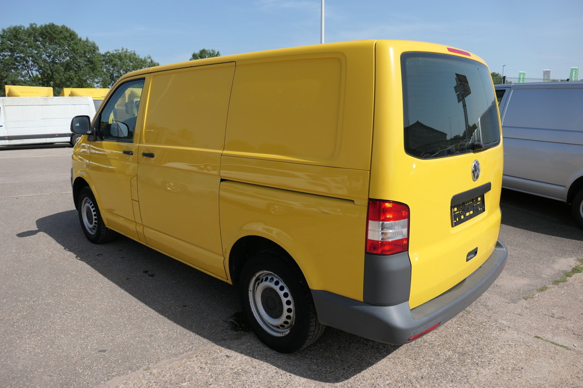 VW T5 Transporter 2.0 TDI PARKTRONIK EURO5 2xSCHIEB - Малък ван: снимка 4 VW T5 Transporter 2.0 TDI PARKTRONIK EURO5 2xSCHIEB - Малък ван: снимка 4
