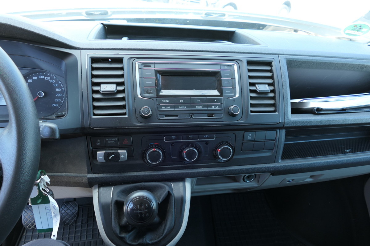 Малък ван VW T6 Transporter 2.0 TDI 4Motion Hoch Lang KLIMA A: снимка 12 Малък ван VW T6 Transporter 2.0 TDI 4Motion Hoch Lang KLIMA A: снимка 12
