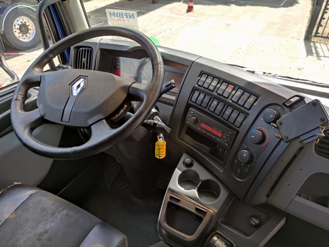 Лизинг на  Renault D 14 240 4X2 - 319.854Km Renault D 14 240 4X2 - 319.854Km: снимка 7