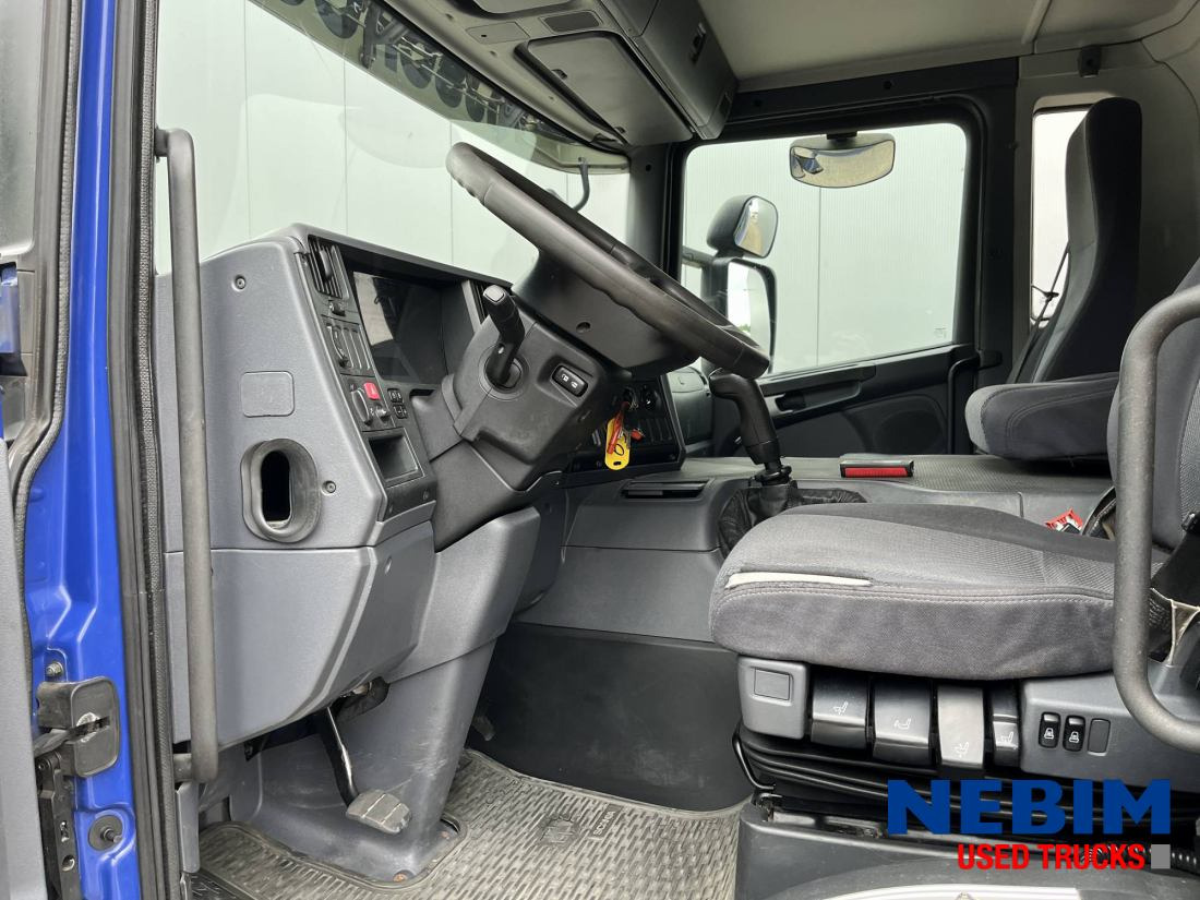 Scania P270 343.938km - 3 front seats - Камион фургон: снимка 3 Scania P270 343.938km - 3 front seats - Камион фургон: снимка 3