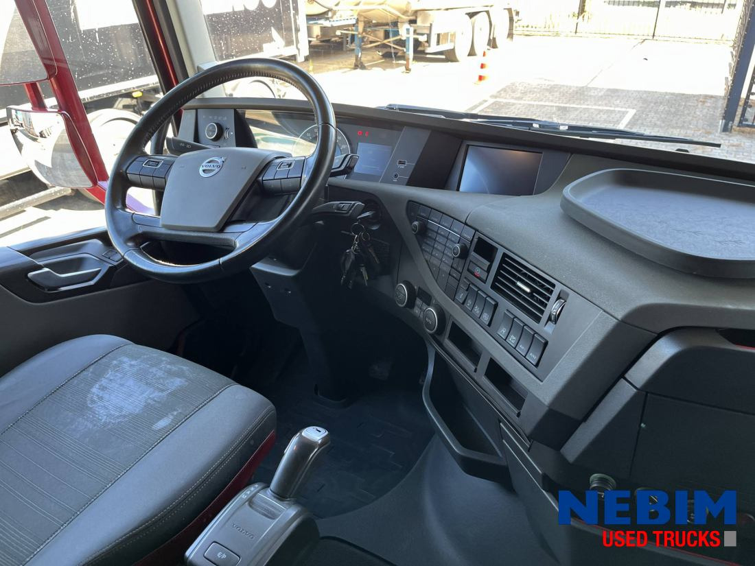 Volvo FH 460 4x2 LNG - MA - Chassis Code - Влекач: снимка 4 Volvo FH 460 4x2 LNG - MA - Chassis Code - Влекач: снимка 4