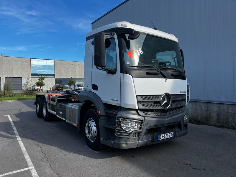 Mercedes-Benz Actros 2543 - Мултилифт с кука камион: снимка 5 Mercedes-Benz Actros 2543 - Мултилифт с кука камион: снимка 5