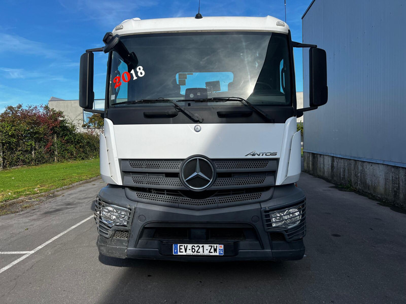 Mercedes-Benz Actros 2543 - Мултилифт с кука камион: снимка 4 Mercedes-Benz Actros 2543 - Мултилифт с кука камион: снимка 4