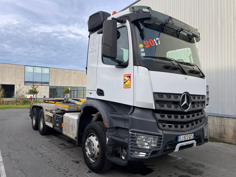 Mercedes-Benz Arocs 2645 - Мултилифт с кука камион: снимка 3 Mercedes-Benz Arocs 2645 - Мултилифт с кука камион: снимка 3