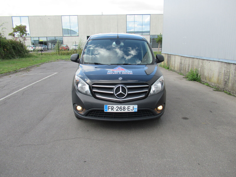 Mercedes-Benz Citan 111 - Товарен бус: снимка 2 Mercedes-Benz Citan 111 - Товарен бус: снимка 2