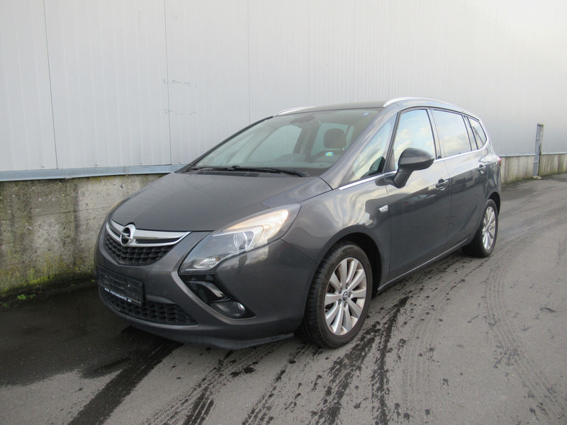 Opel Zafira Touren - Лек автомобил: снимка 1 Opel Zafira Touren - Лек автомобил: снимка 1