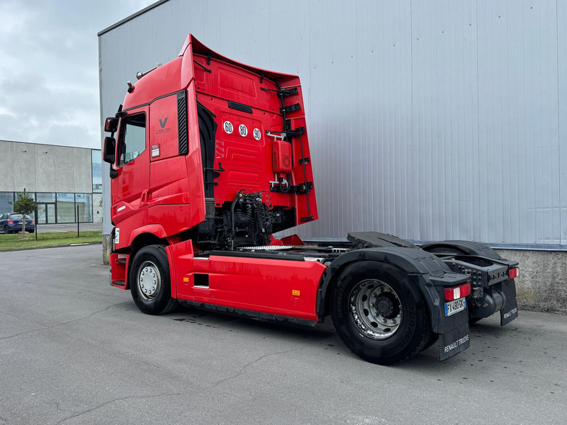 Влекач Renault T520: снимка 17