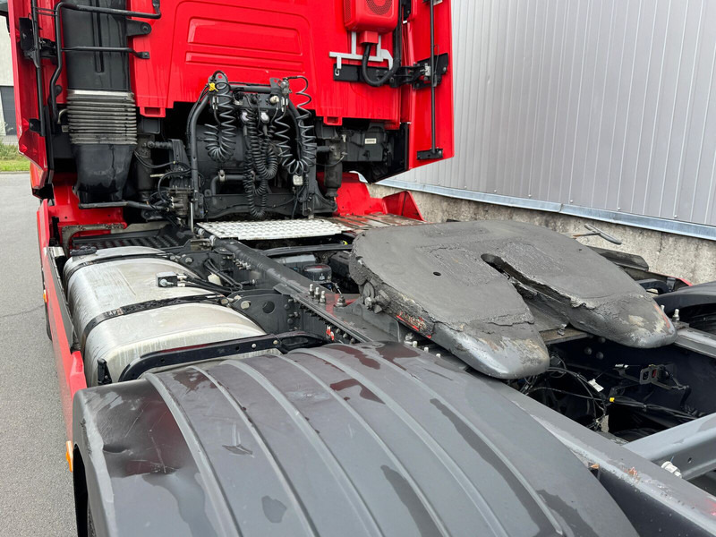 Влекач Renault T520: снимка 19