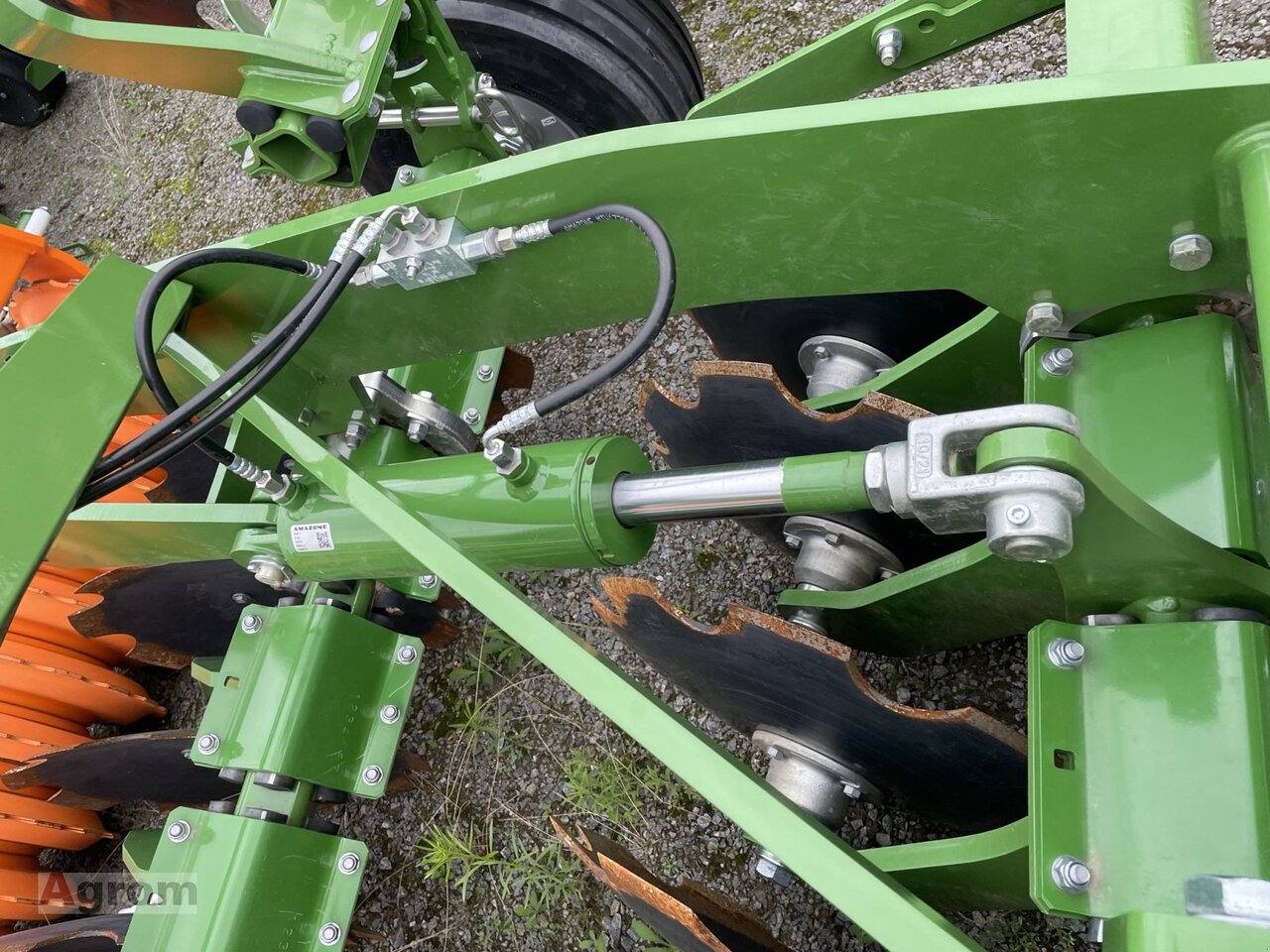 Amazone CatrosXL 3003 - Дискова брана: снимка 5 Amazone CatrosXL 3003 - Дискова брана: снимка 5
