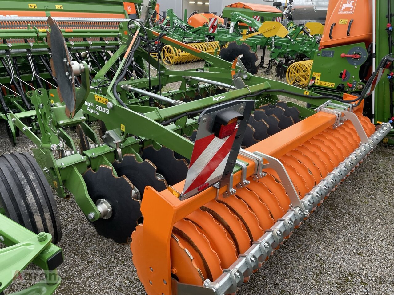 Amazone CatrosXL 3003 - Дискова брана: снимка 4 Amazone CatrosXL 3003 - Дискова брана: снимка 4