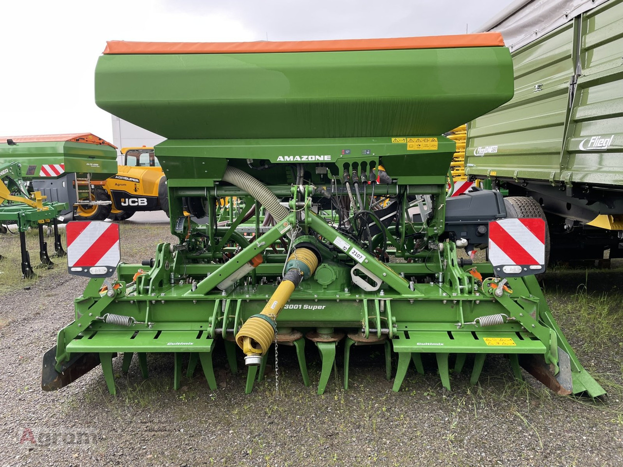 Amazone Centaya 3000 Super + KG 3001 Super - Комбинирана сеялка: снимка 3 Amazone Centaya 3000 Super + KG 3001 Super - Комбинирана сеялка: снимка 3