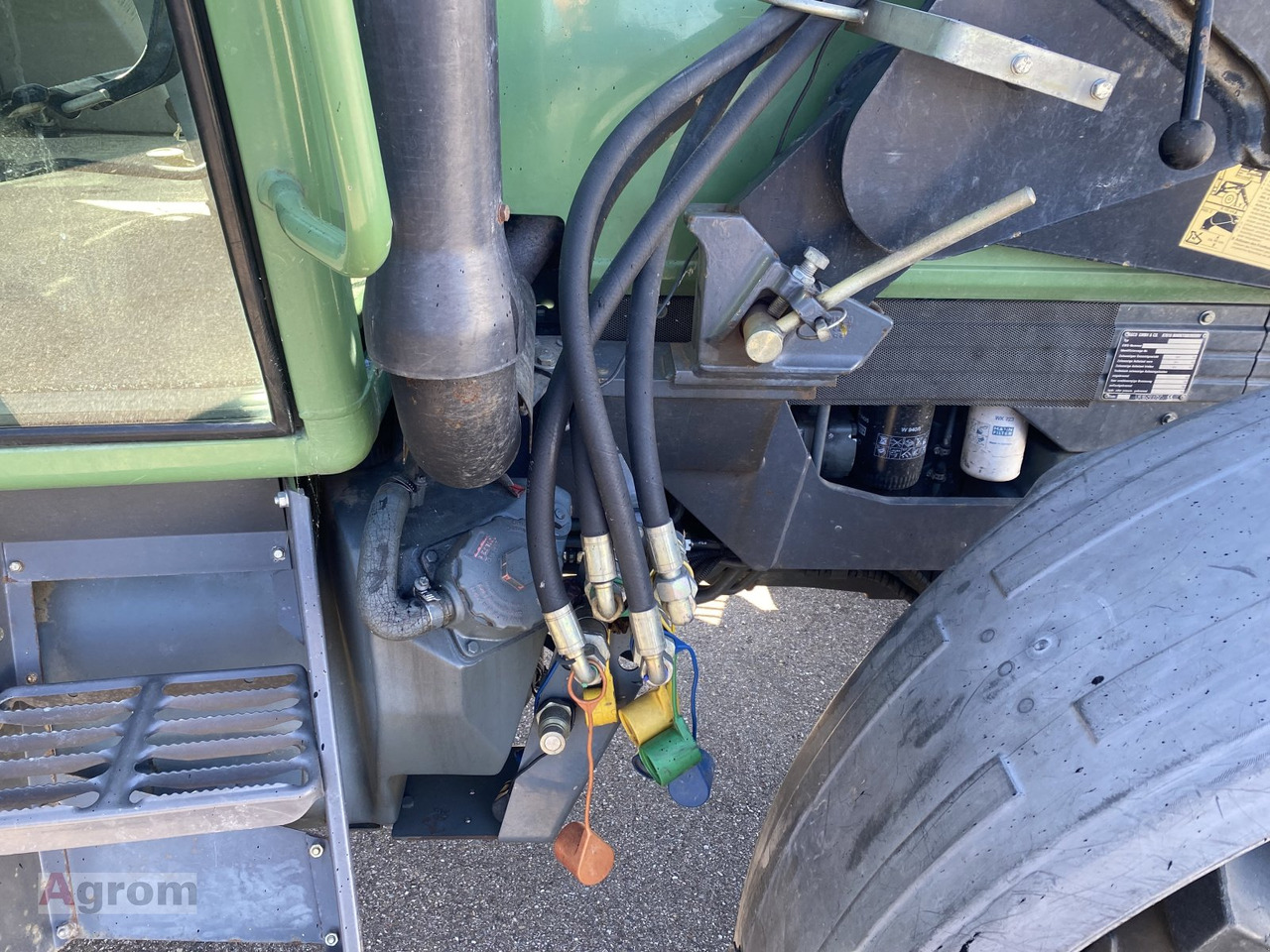 Fendt Farmer 307 C - Трактор: снимка 5 Fendt Farmer 307 C - Трактор: снимка 5