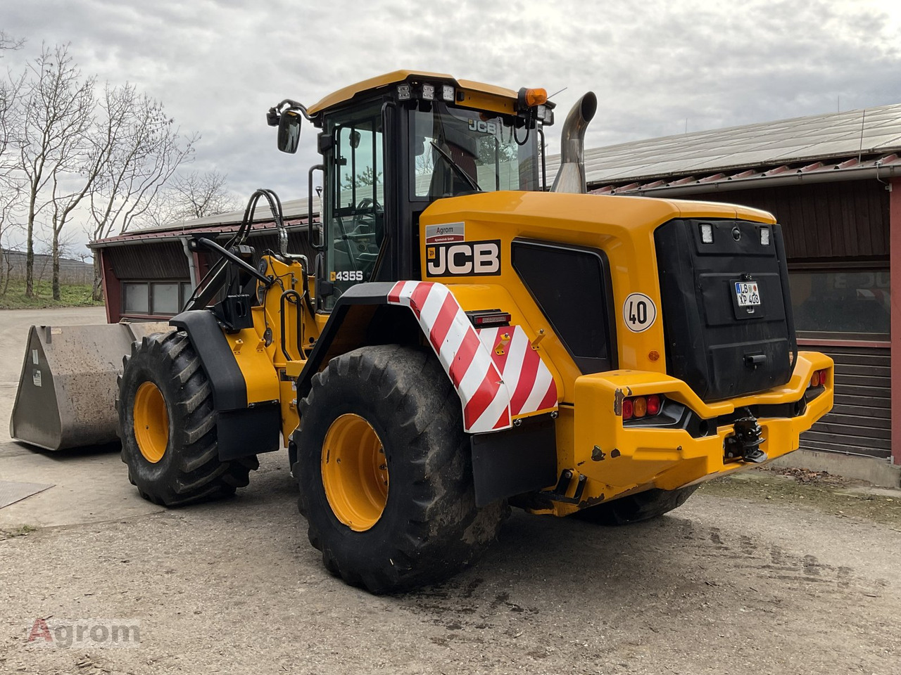 JCB 435 S Agri HighLift - Колесен товарач: снимка 4 JCB 435 S Agri HighLift - Колесен товарач: снимка 4