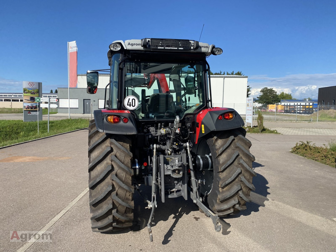 Massey Ferguson 4709 - Трактор: снимка 4 Massey Ferguson 4709 - Трактор: снимка 4